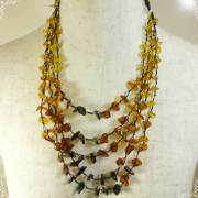 【送料無料】リトアニア琥珀 ５連ネックレス 編み込み グラデーション（ボルドー、コニャック、イエロー）｜中村宝飾ネット